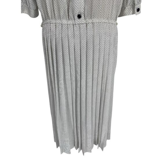 Vintage Liz Claiborne Floral Button Pleated Tea Dress 10 Petites Chiffon Silky - Picture 8 of 16